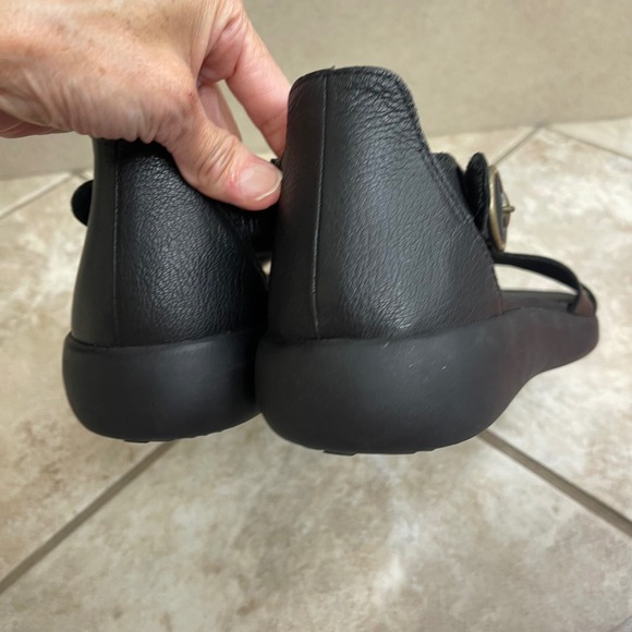 Vionic womens Harmony Rx Strappy leather size 10 EUC hook loop recovery - Picture 5 of 8